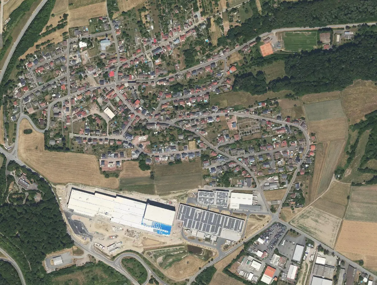 Luftbild von Petersberg